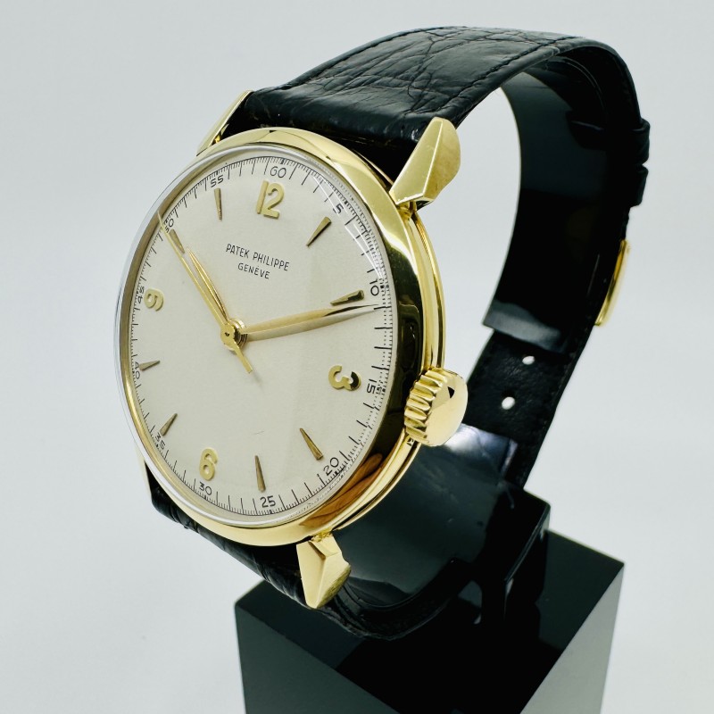 Patek Philippe Calatrava or vintage Spider lugs